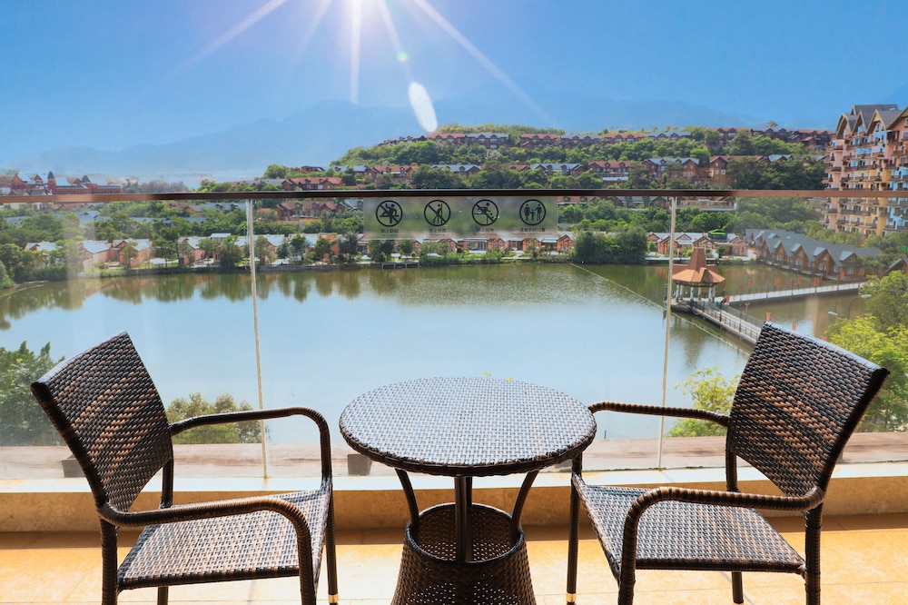 Four Points By Sheraton Heyuan Resort 29/40