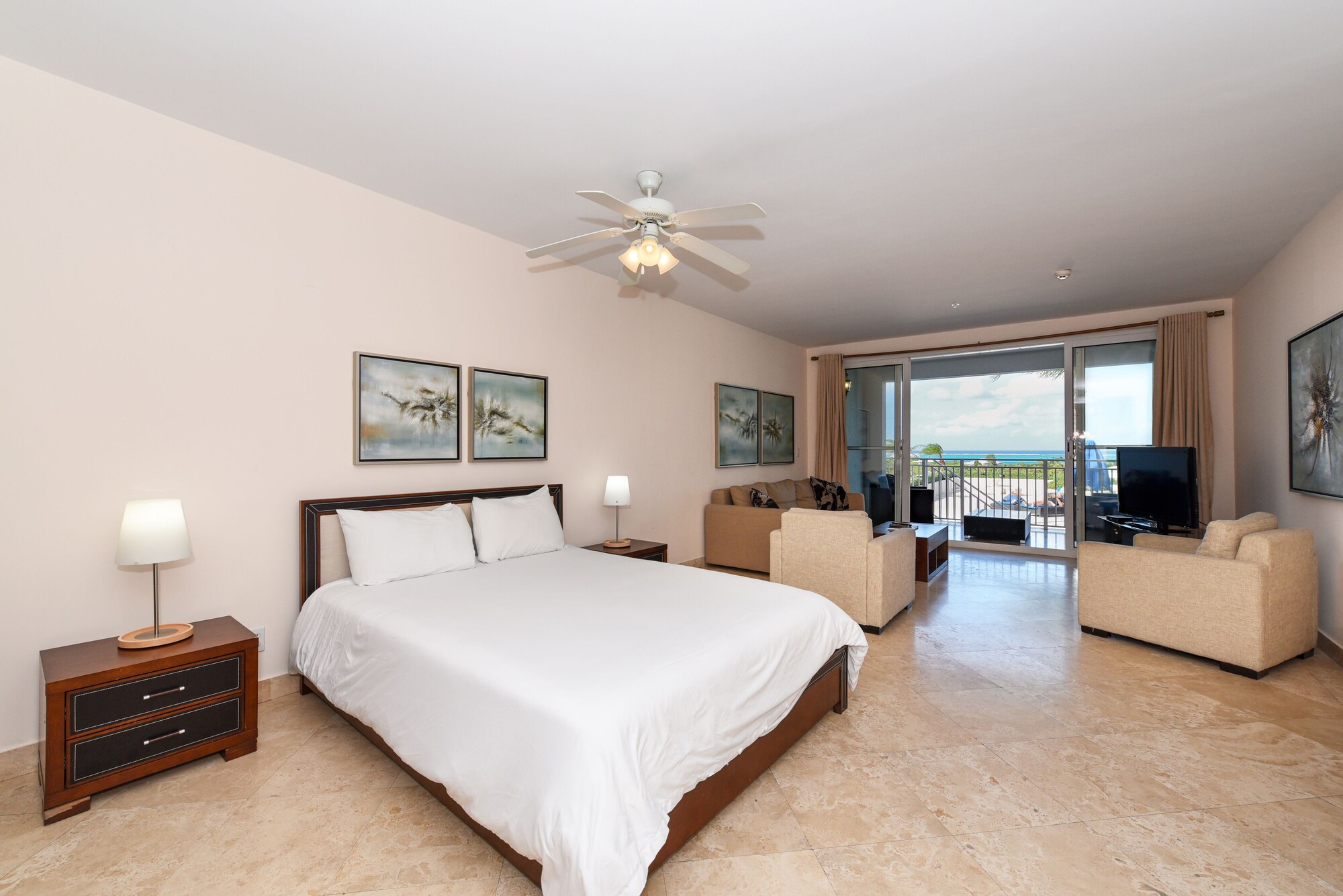 STUDIO, QUEEN BED, OCEAN VIEW