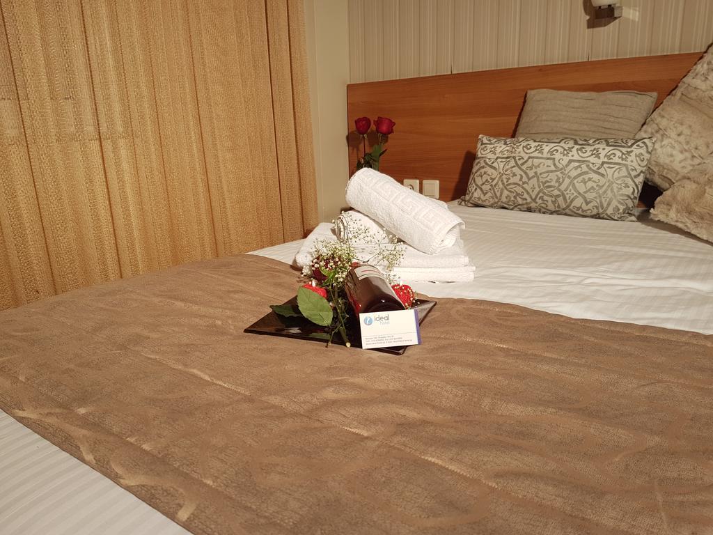 Ideal Hotel 9/23