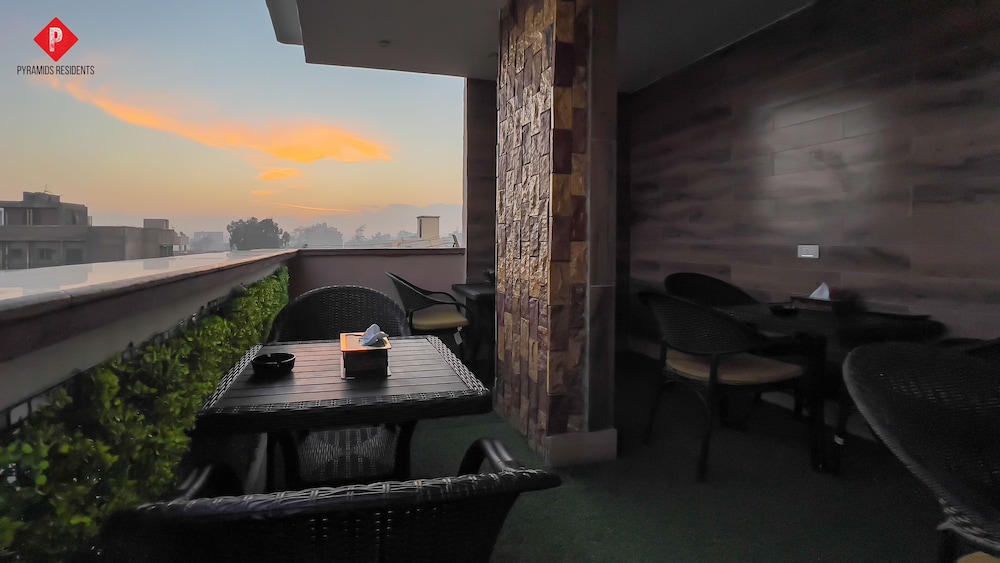 Pyramids Residence Guest House 44/50