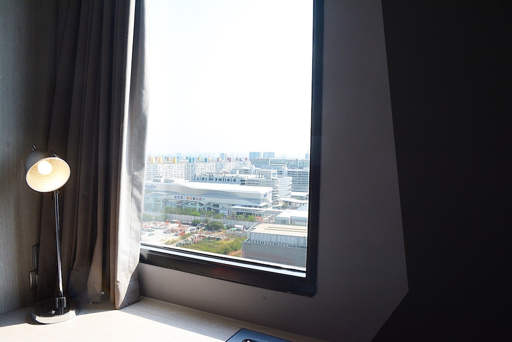 Ibis Bangkok Impact 73/75