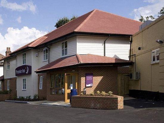 Premier Inn London Twickenham East 3/22