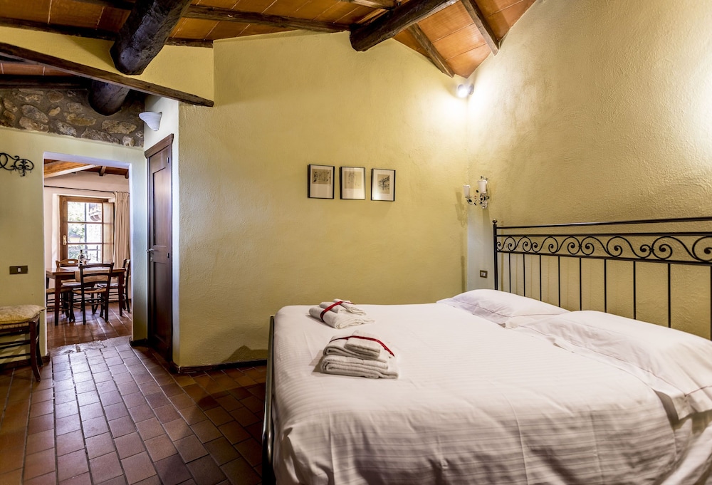 Residence Borgo Il Poggiaccio 42/82
