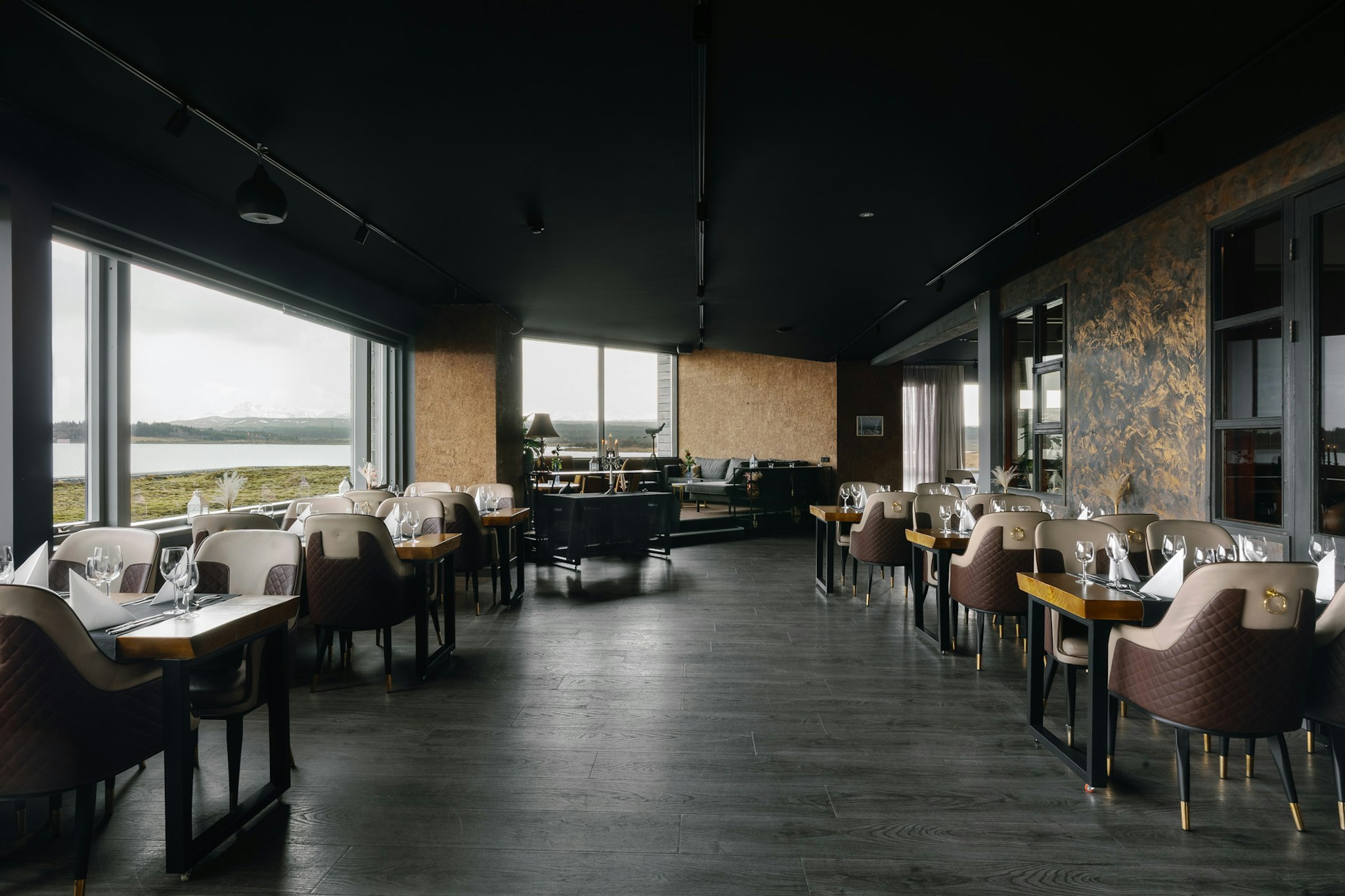 HOTEL KRIUNES 65/83