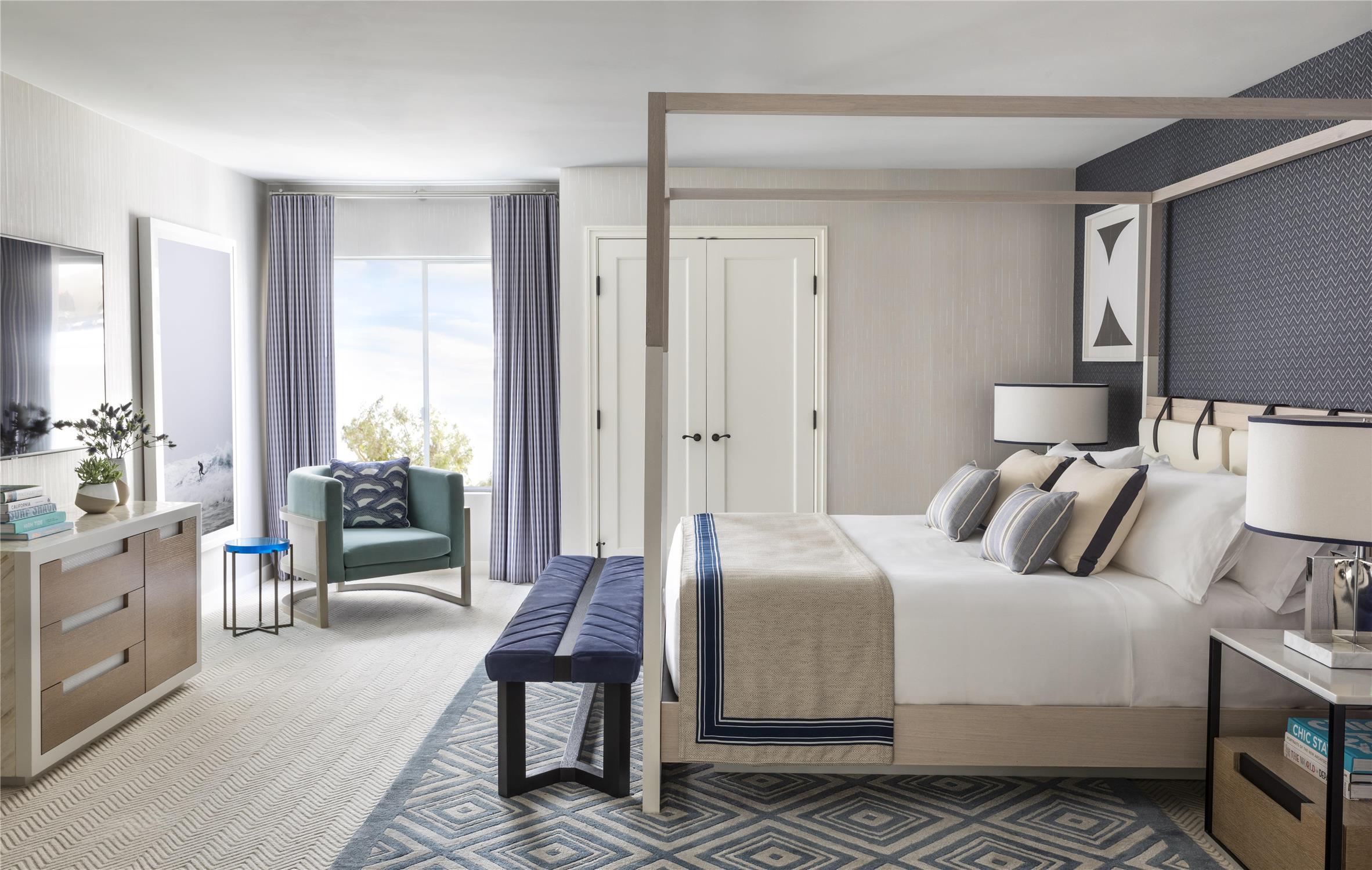 Room, King Bed