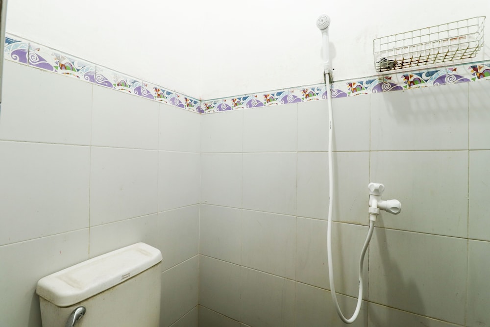 Kost Vip Josh UGM 14/16