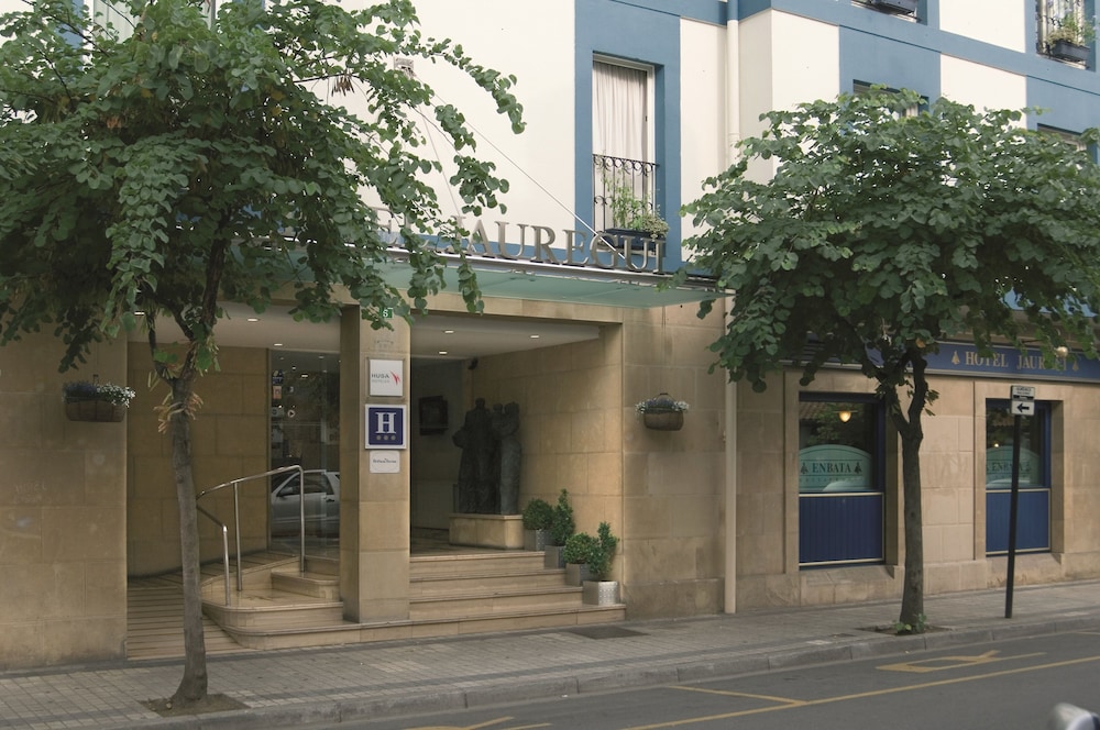 Jauregui Hotel 4/64