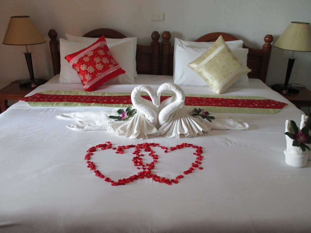 Lipa Bay Resort 41/55