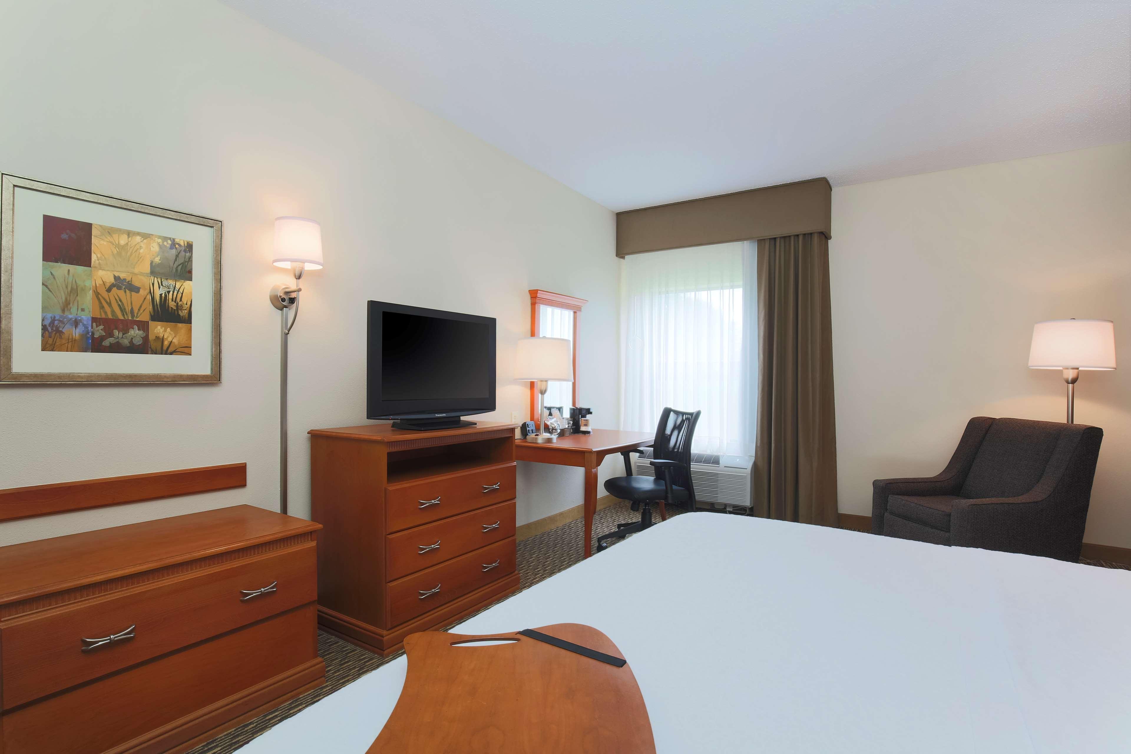 غرفة بسرير كينج، Best Western Forsyth - Decatur 2/4