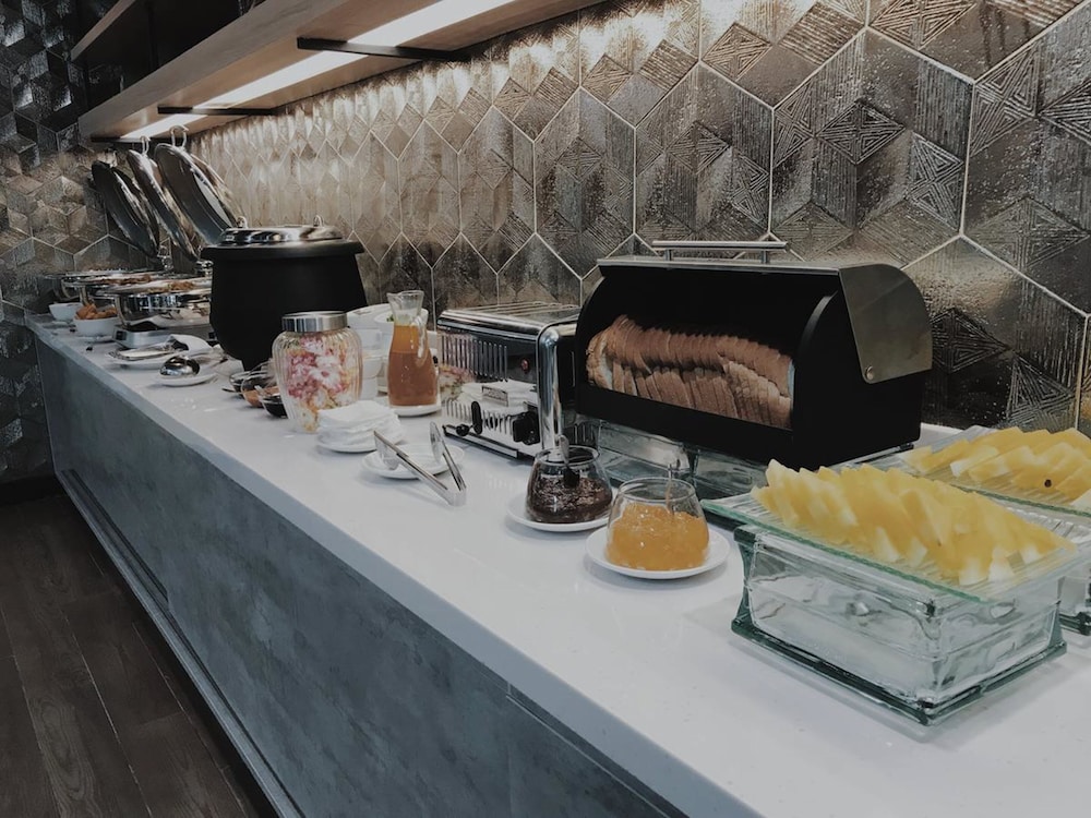 Ibis budget Surabaya Diponegoro 25/38