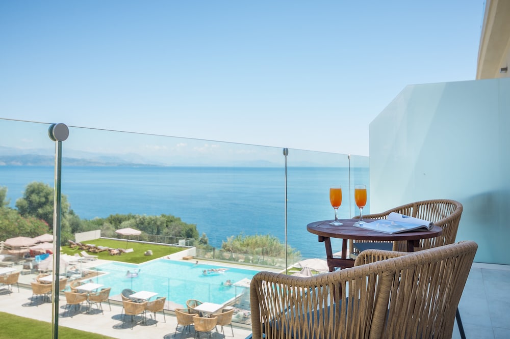 Golden Mare Resort 11/23