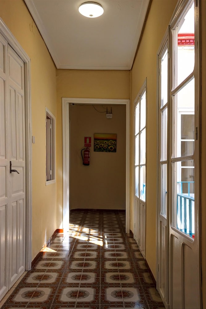 Pension Azahar 5/50