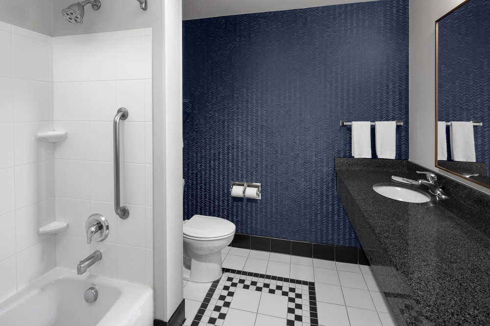 Fairfield Inn Suites Richfield 50/51