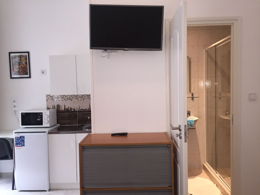 Omega Guesthouse Budapest 42/50