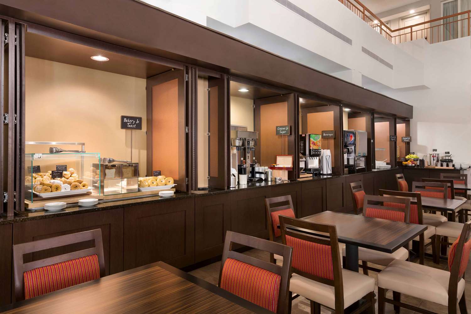 restaurant cafeteria