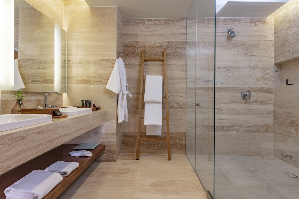 Hyatt Centric Campestre Leon 43/44