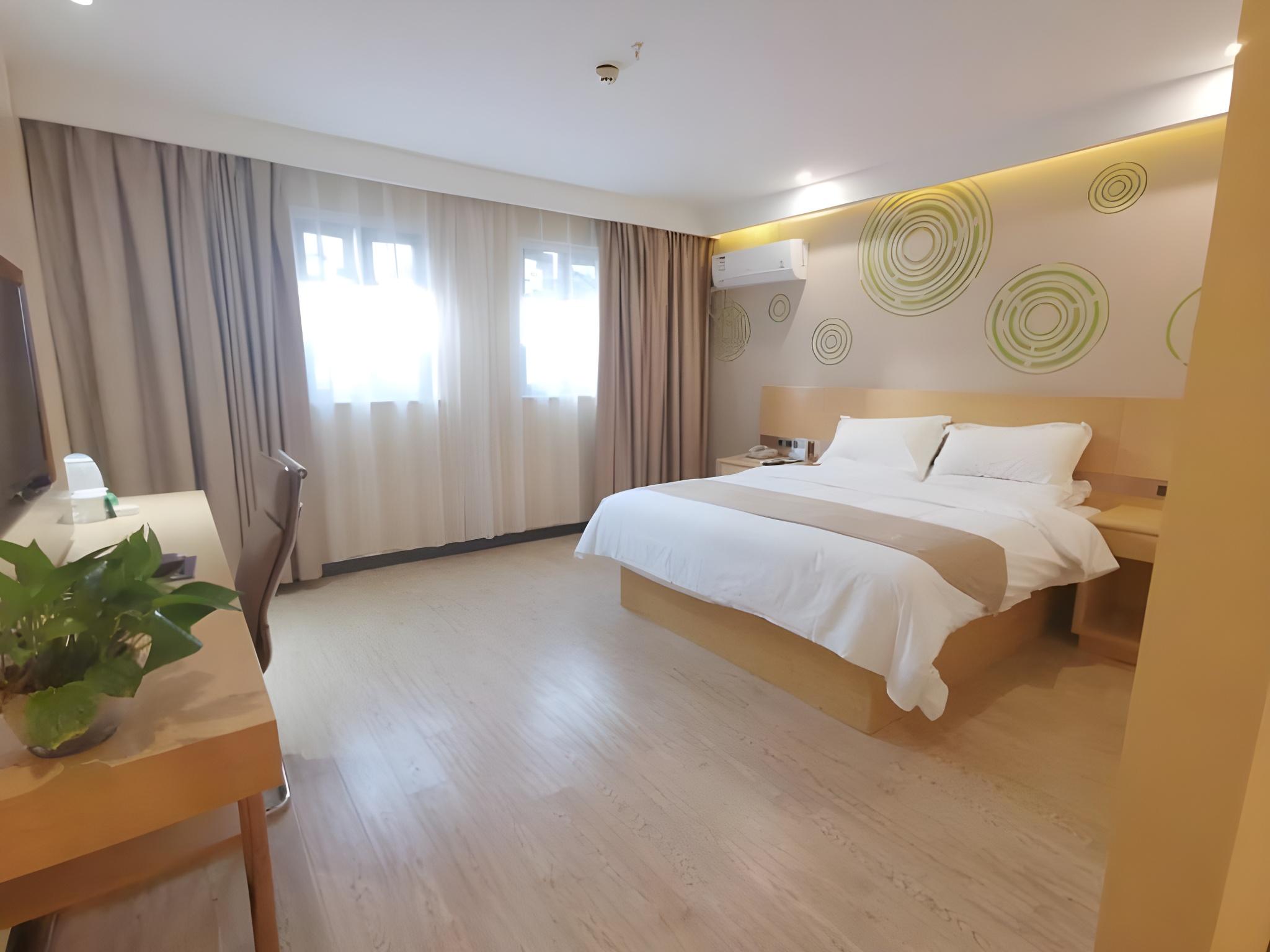 Feature, Double Bed