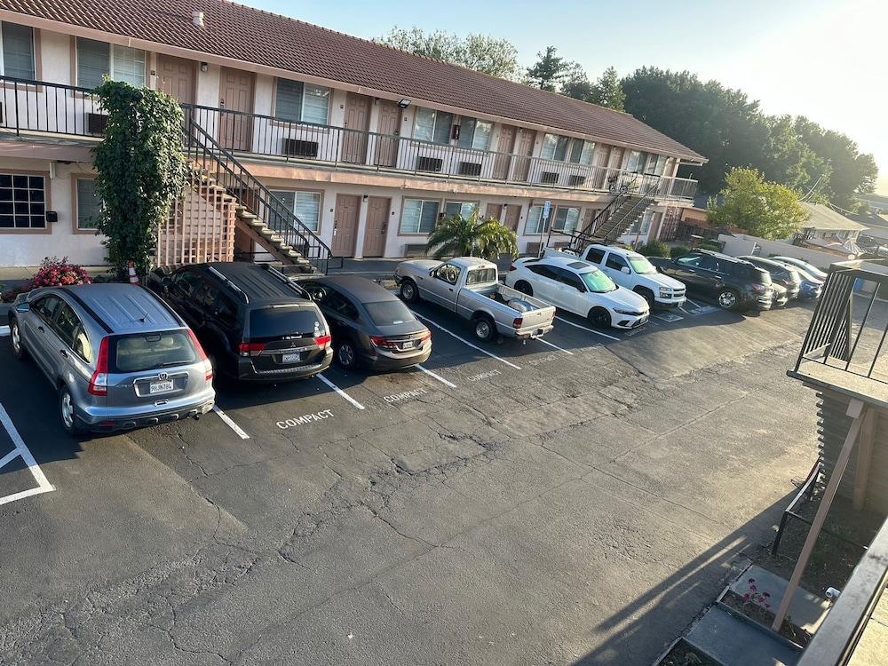 Morganhill Inn Motel 34/51