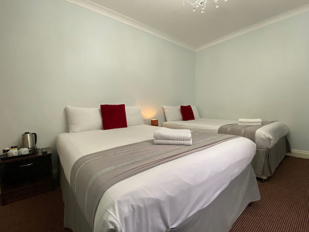 Lancaster Court Hotel 15/57