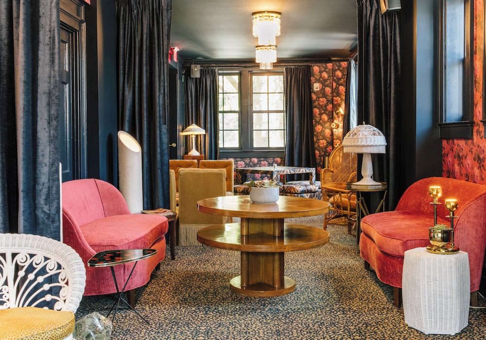 Hotel Clermont 47/67