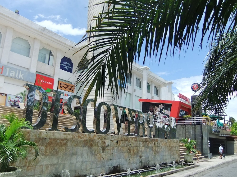 Zia Hotel Kuta 60/62