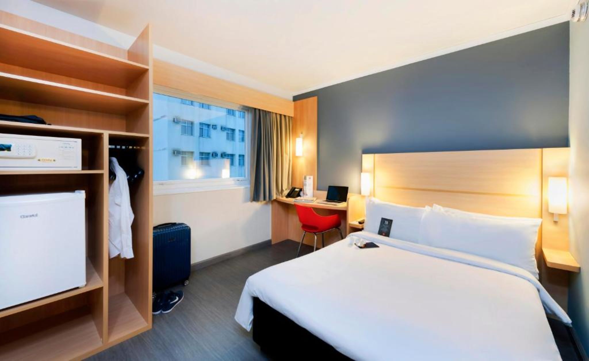 Room, Double Bed, Accessible
