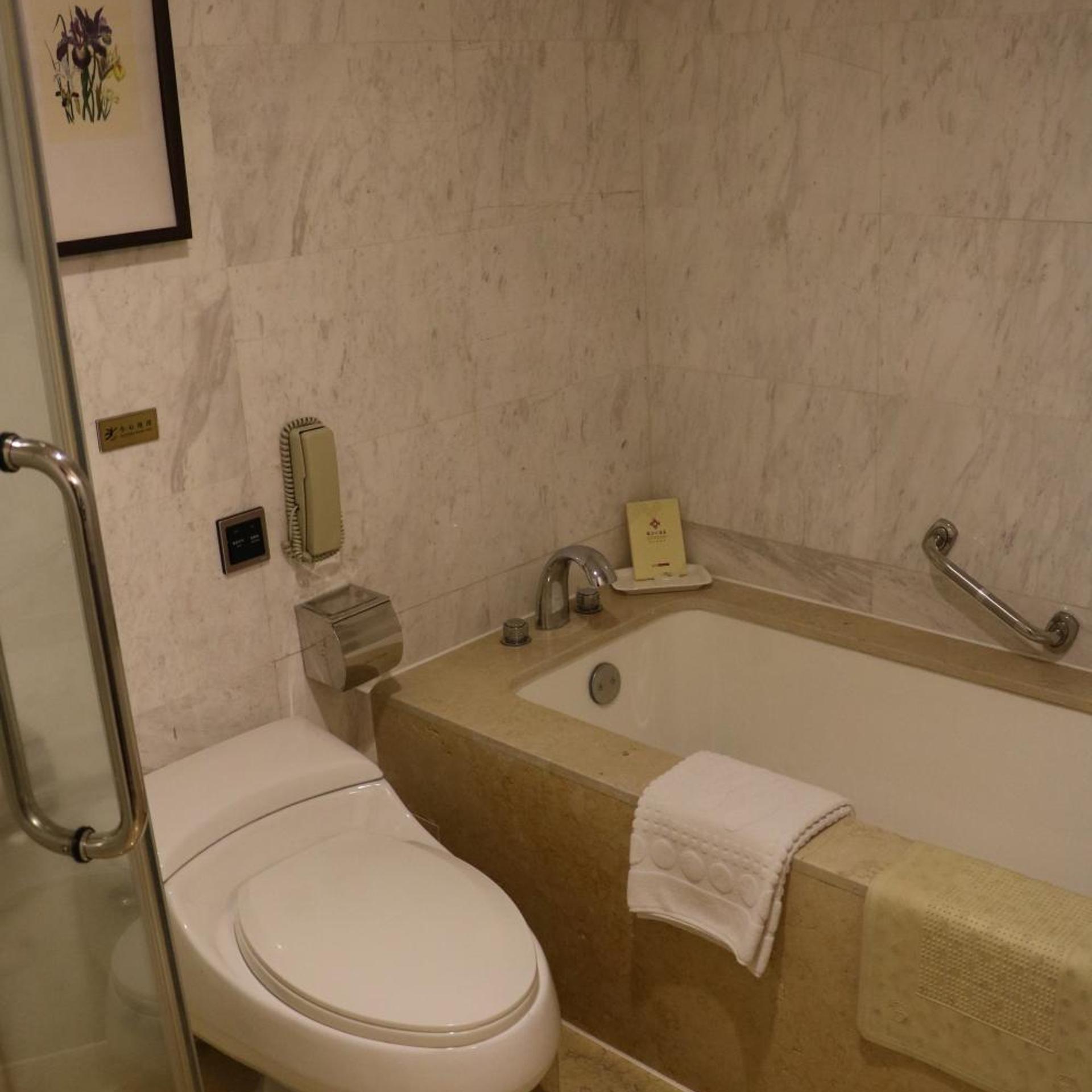 Rongjiang Hotel 74/74