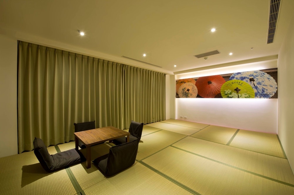 Mellow Fields Hotel 2/60