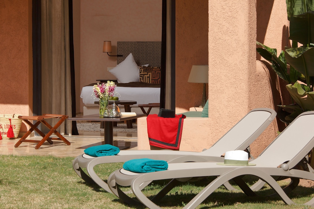 Oasis Lodges 45/72