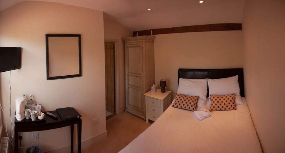 Crystal Lodge Hotel 30/38