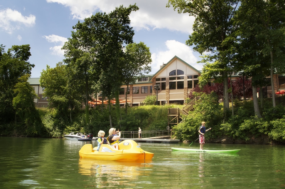 Stonewall Resort 60/68