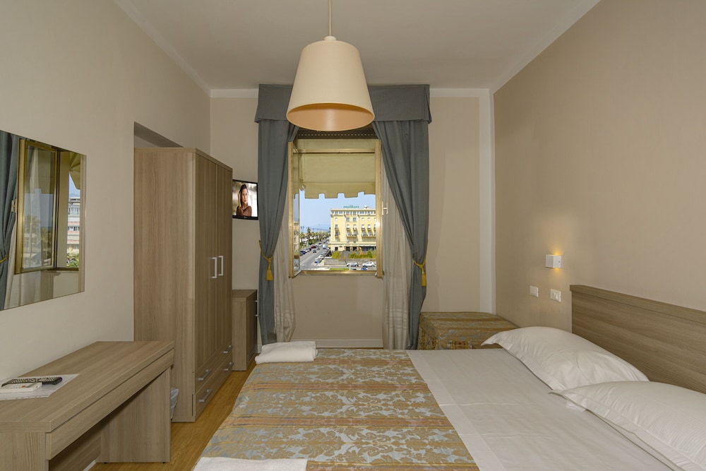 Hotel La Pace 12/37