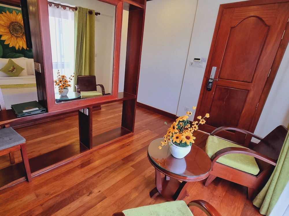 Maison Saiko Angkor Boutique 37/50