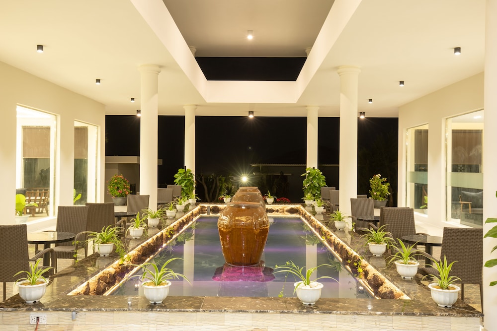 Sea Star Resort Quang Binh 3/66