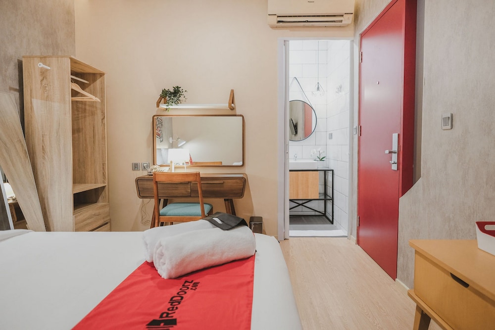 Reddoorz Plus @ Thamrin 20/50