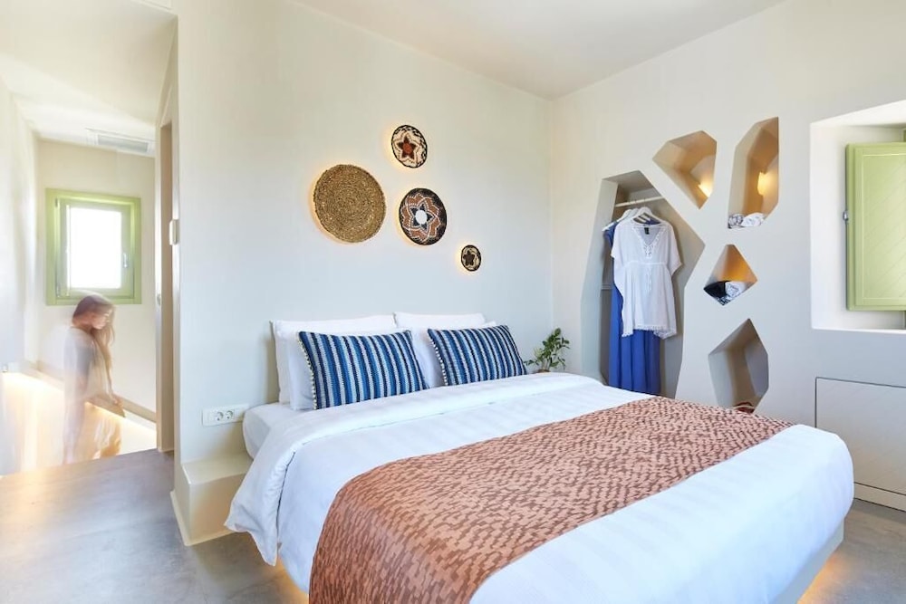 Aeon Suites - Adults Only By Mr and Mrs White 22/78