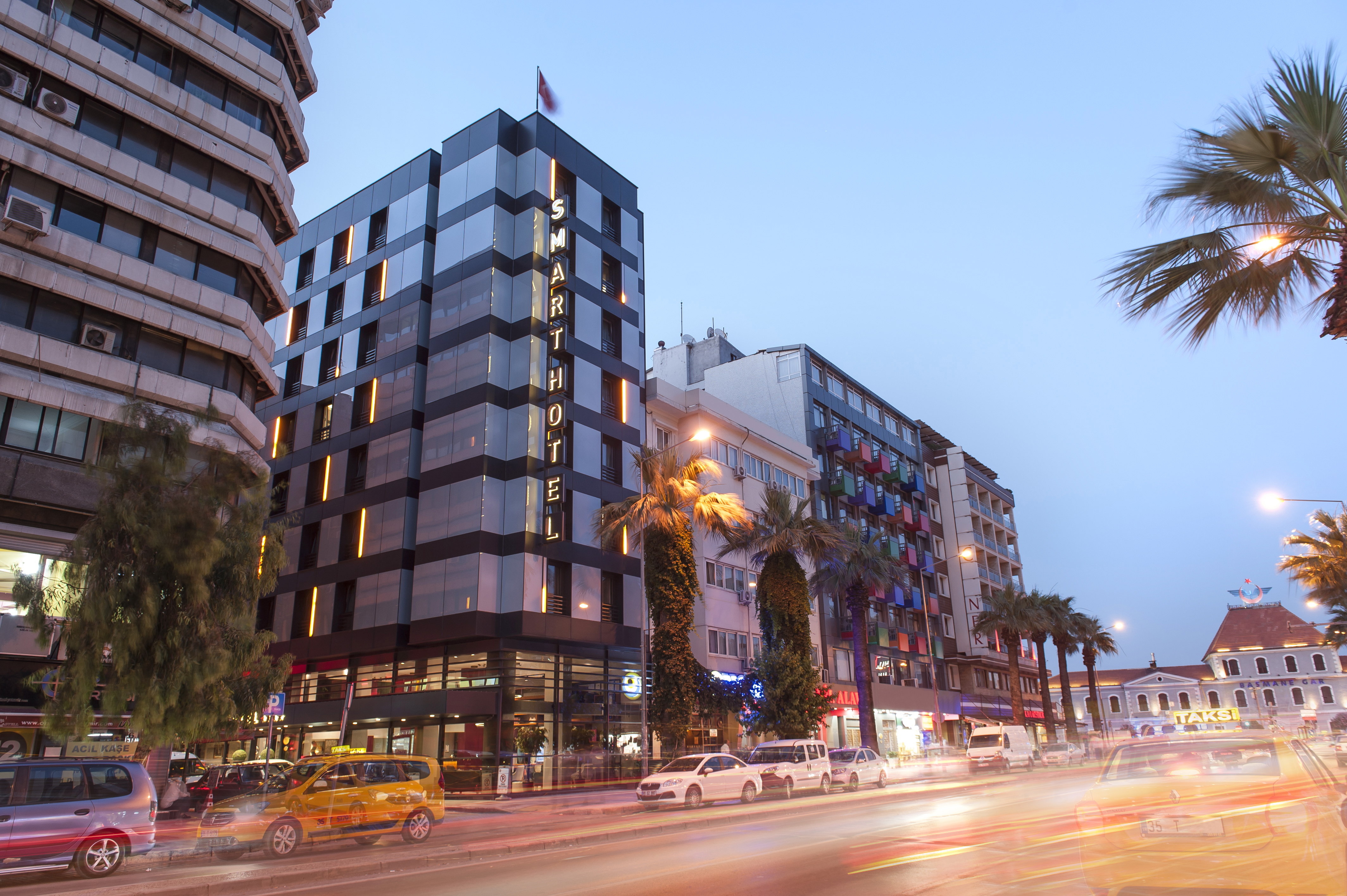 SMART HOTEL IZMIR 41/43