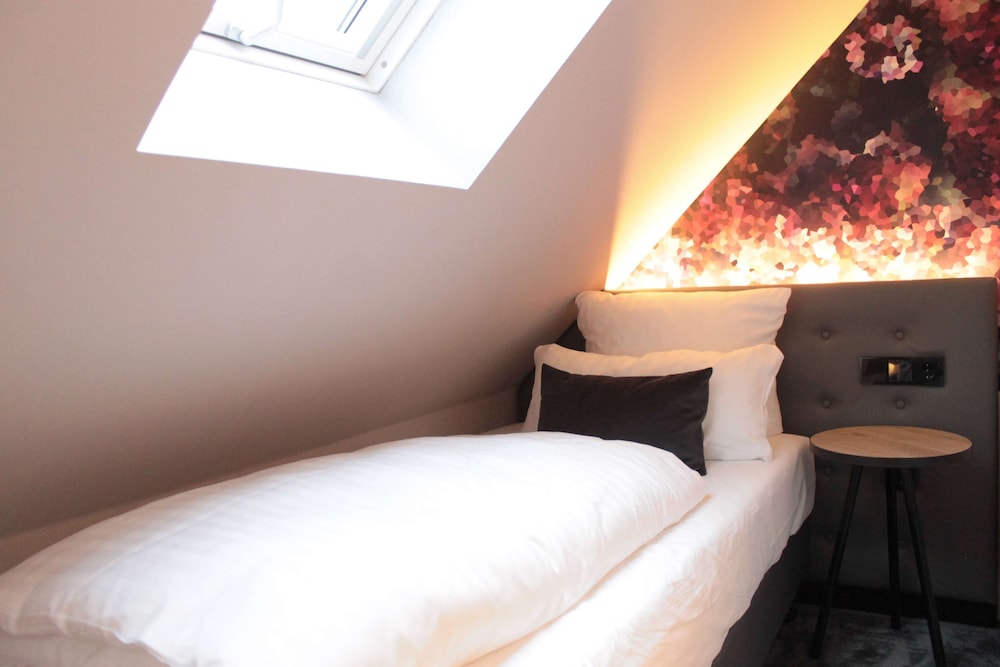 B&B HOTEL Hamburg-Hbf 11/49
