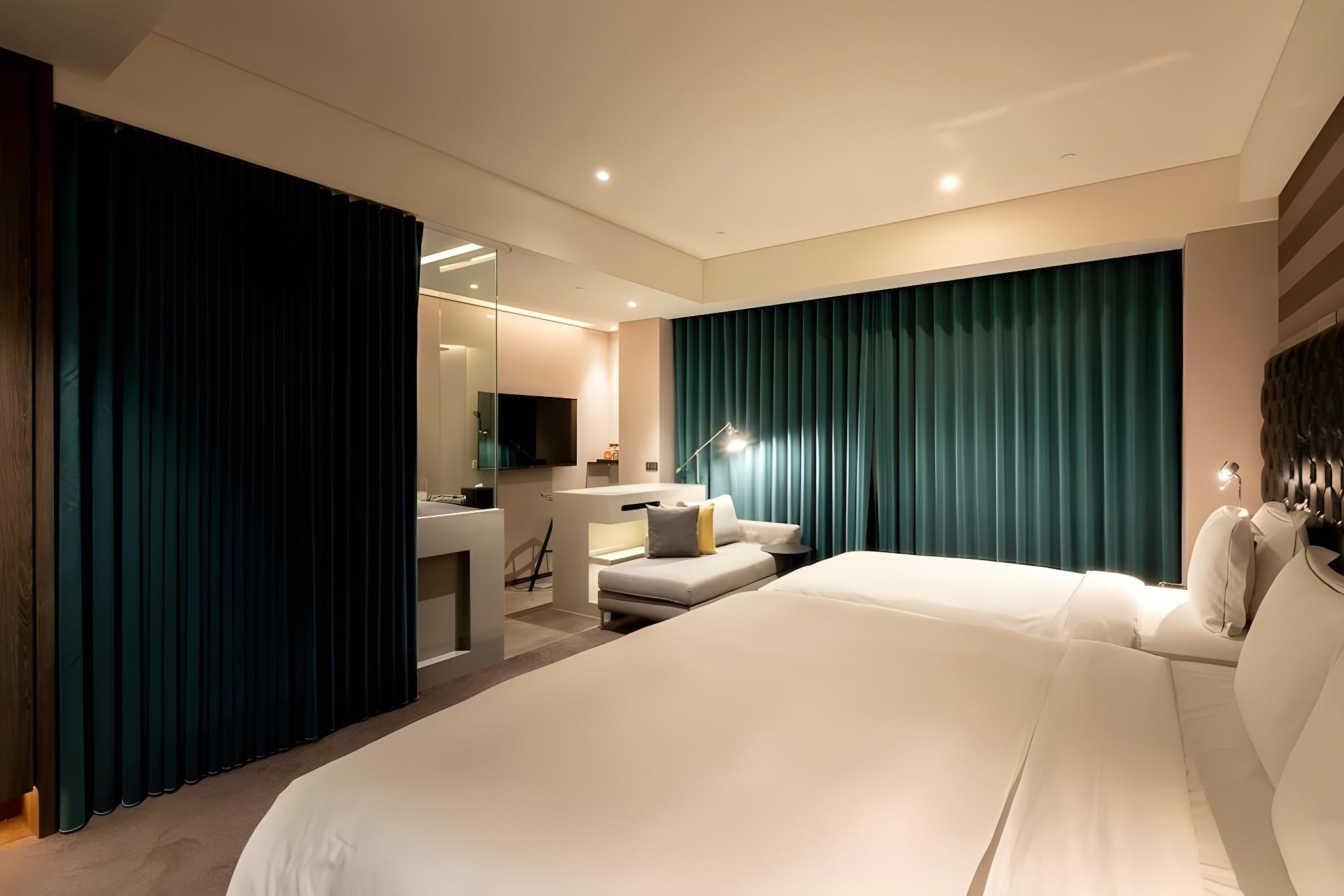 1 Bedroom, Executive, Triple