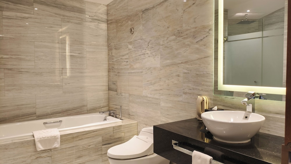 جناح بسريرين كينج، Po Hotel Semarang 4/4