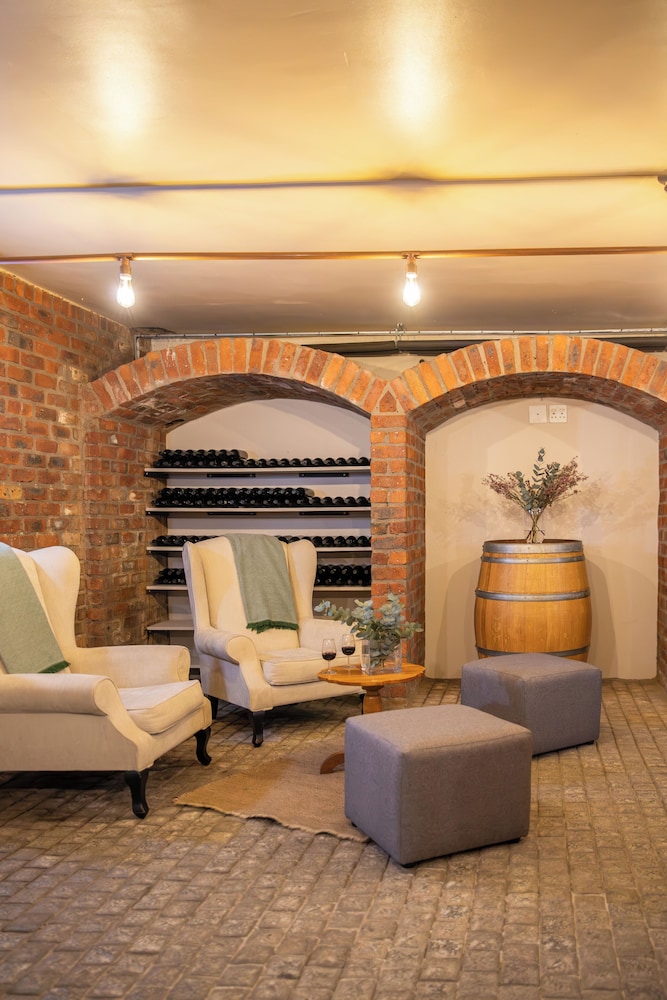 Lovane Boutique Wine Estate & Guesthouse 22/48