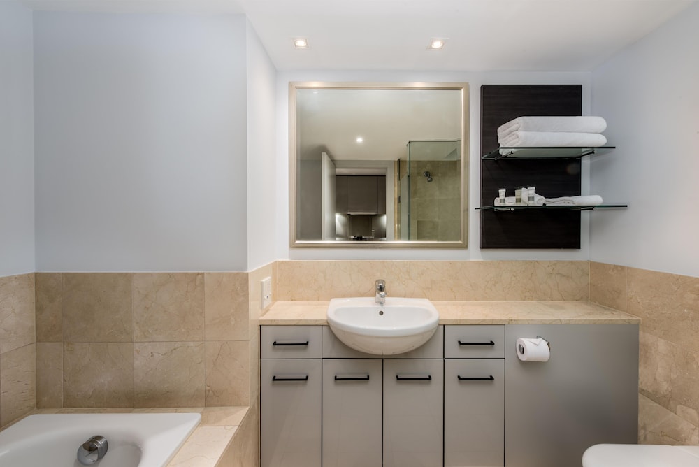 Avani Auckland Metropolis Residences 66/66