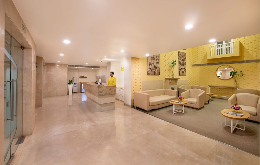 BloomSuites Ahmedabad 33/37