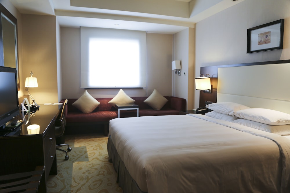 Courtyard By Marriott Xujiahui 15/56
