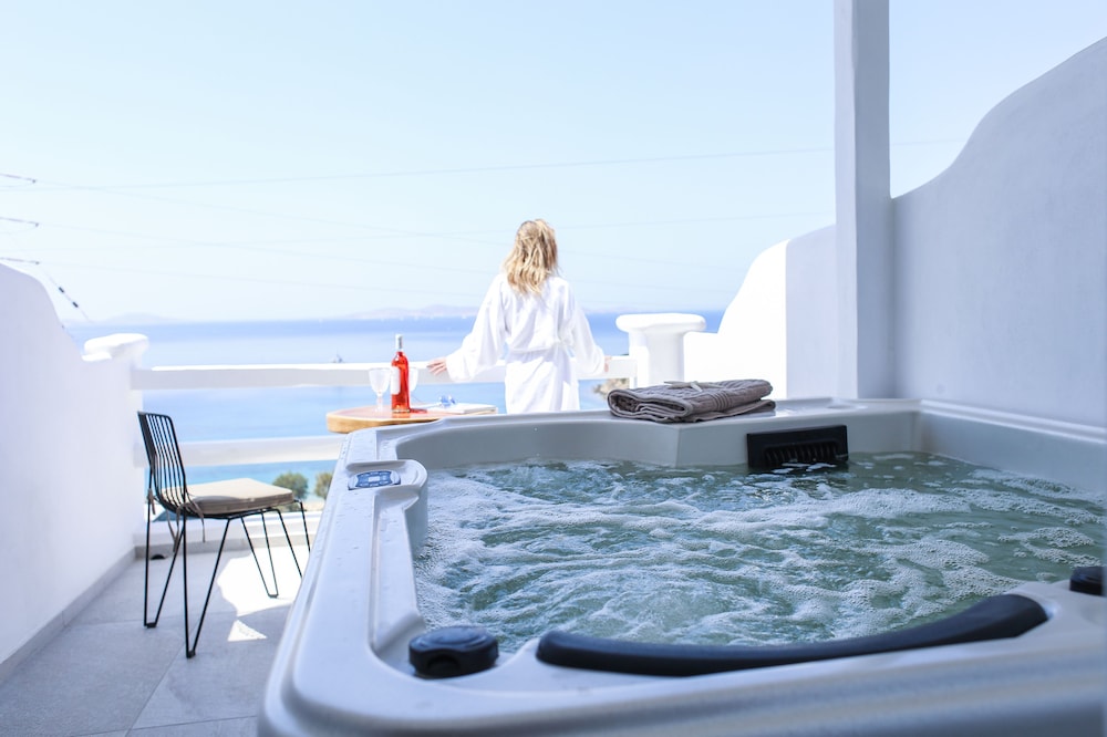 Villa Elina Suites And More 26/46