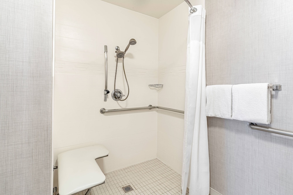 Residence Inn Sacramento Rancho Cordova 15/39