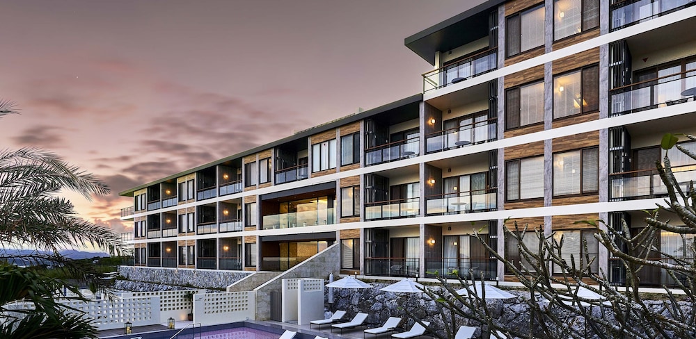 Away Okinawa Kouri Island Resort 4/50