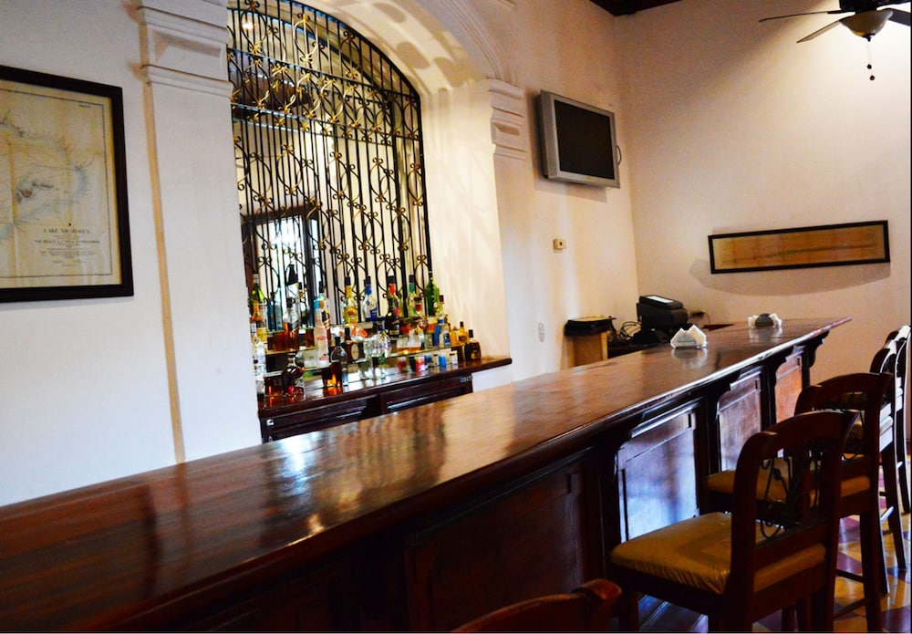 Hotel La Perla 38/50
