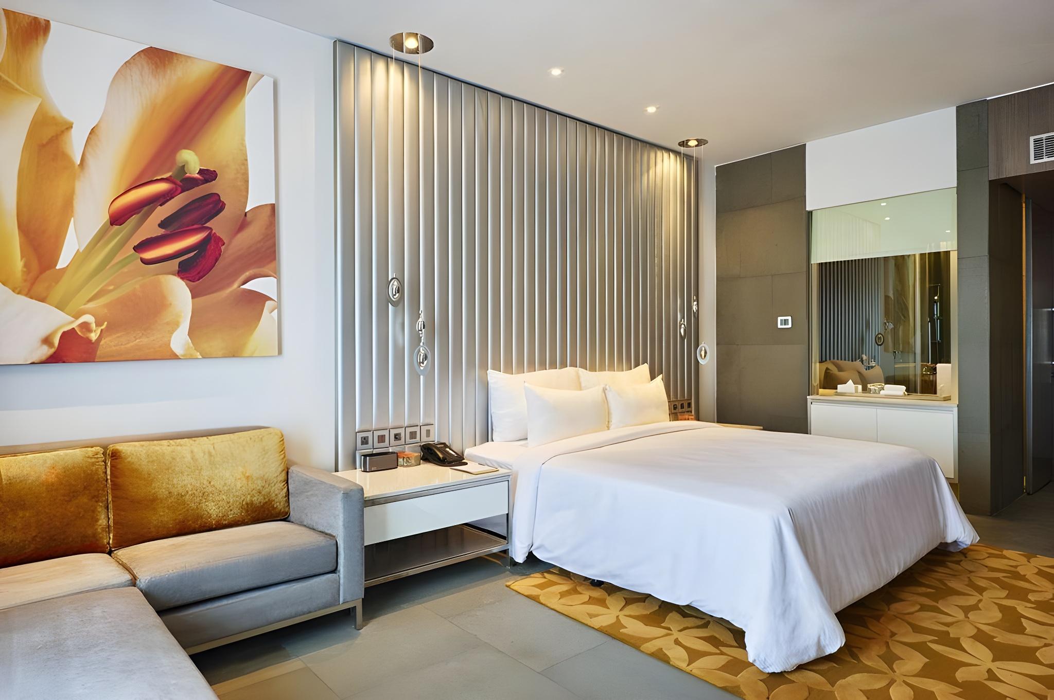 Silver, Double Bed