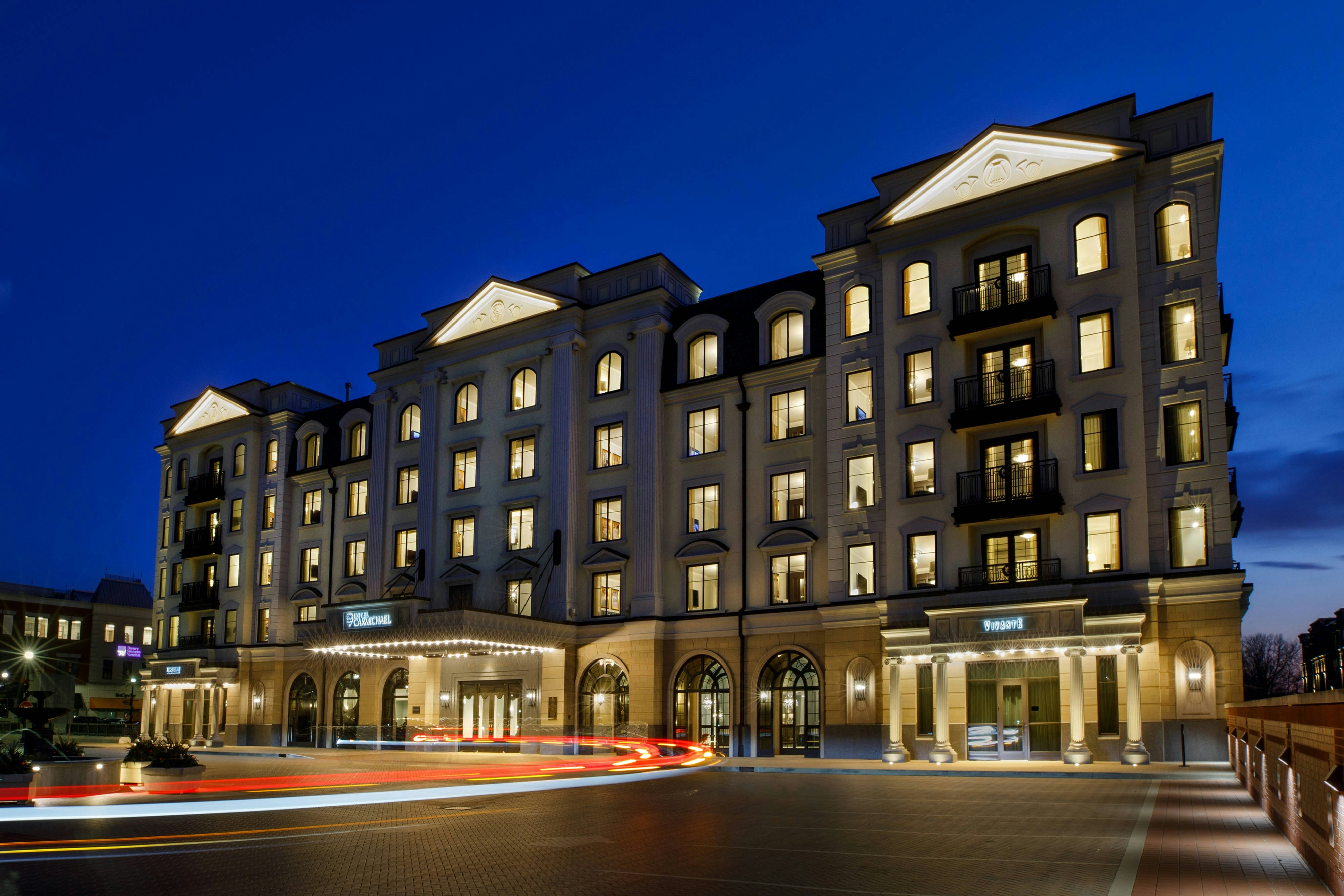 Hotel Carmichael, Autograph Collection 4/71